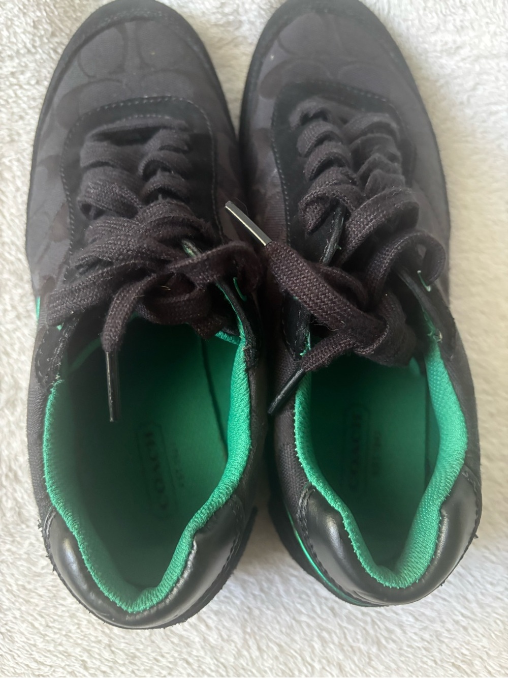 Coach Perrie Women Black lace up Sneakers with Green Logo Accent Size 8 - Picture 5 of 8